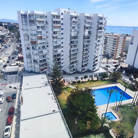 Wonderful Studio Apartment On The Beachfront 贝纳尔马德纳 外观 照片